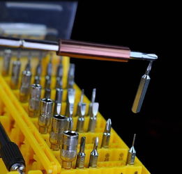 平時(shí)跑斷腿也見不到的五金工具,現(xiàn)只要幾包煙錢,第8個(gè)常脫銷